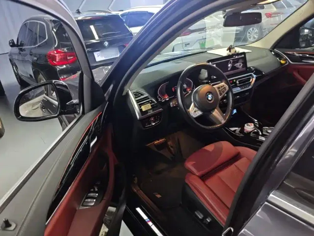 BMW BMW X3 2022 Facelift xDrive25i M Sport Package — Фото автомобиля 15