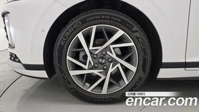 Hyundai Grandeur GN7 — Фото автомобиля 5