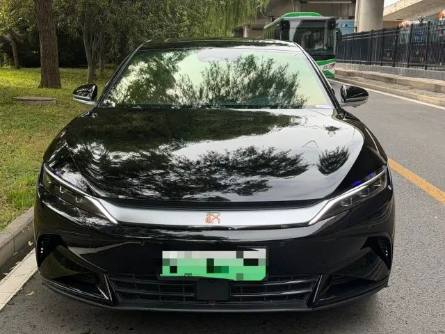 Фотография автомобиля — BYD Han
