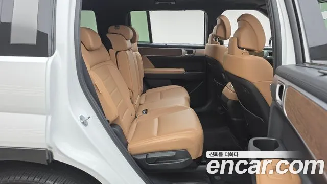 Hyundai Santafe Santa Fe (MX5) Бензин 2.5T 2WD — Фото автомобиля 4