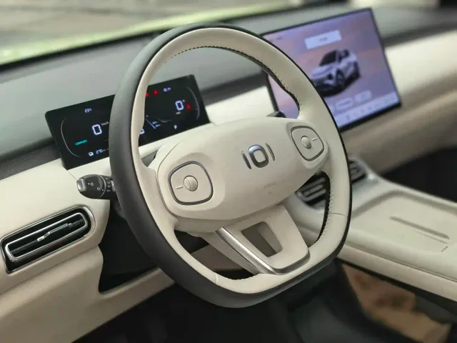 Changan Qiyuan Q05 — Фото автомобиля 4
