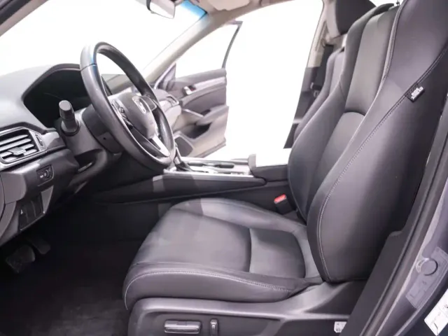 Honda Accord — Фото автомобиля 23