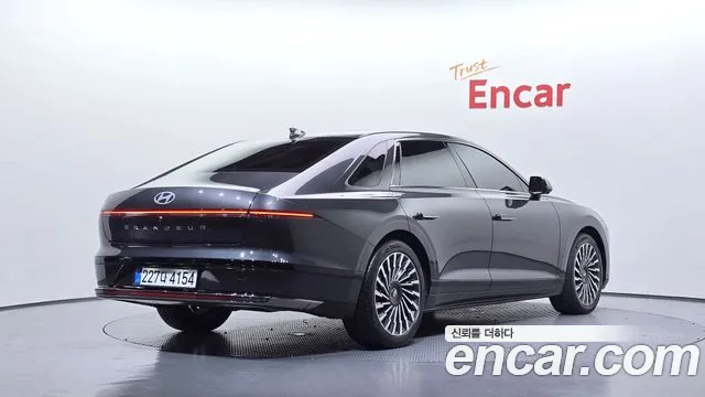 Hyundai Grandeur GN7 — Фото автомобиля 2