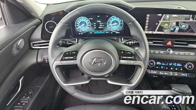 Hyundai Avante CN7 — Фото автомобиля 13