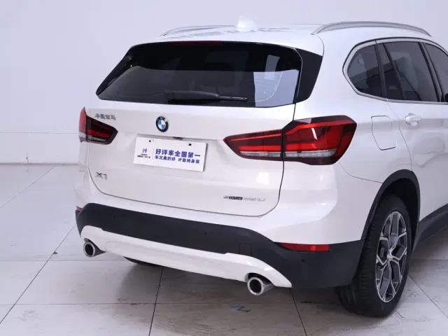 BMW X1 — Фото автомобиля 8