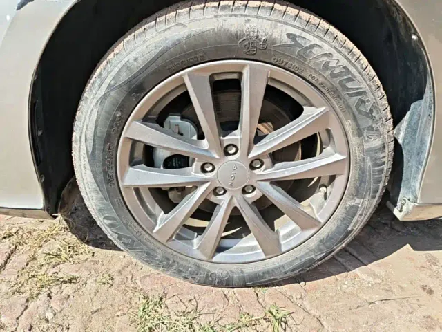 GAC Aion S — Фото автомобиля 24