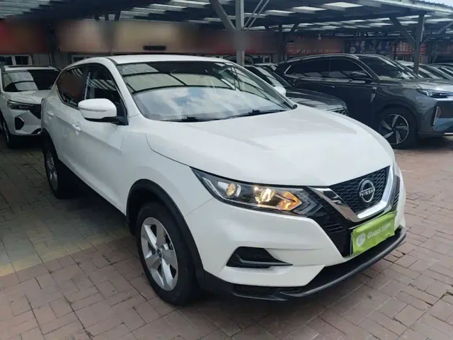 Nissan Qashqai — Фото автомобиля 3