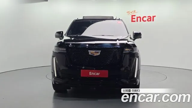 Cadillac Escalade 5th Gen — Фото автомобиля 3