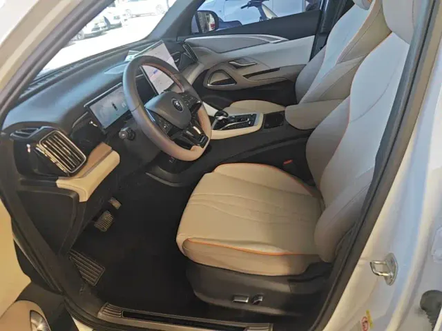 BYD Song Pro — Фото автомобиля 14