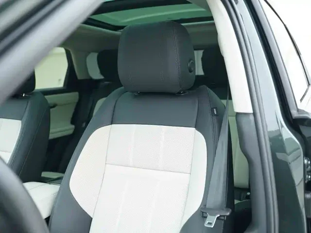 Land Rover Range Rover Evoque — Фото автомобиля 12