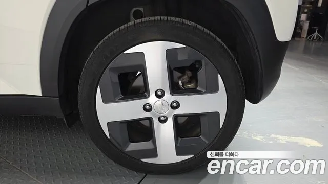 Hyundai Casper Electric — Фото автомобиля 6