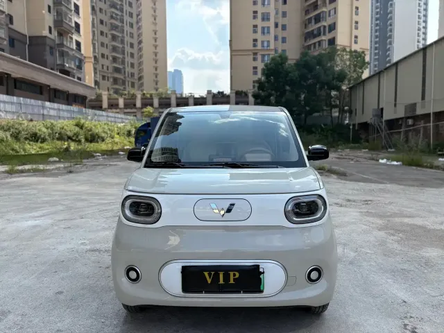 Фотография автомобиля — Wuling Hongguang Mini EV