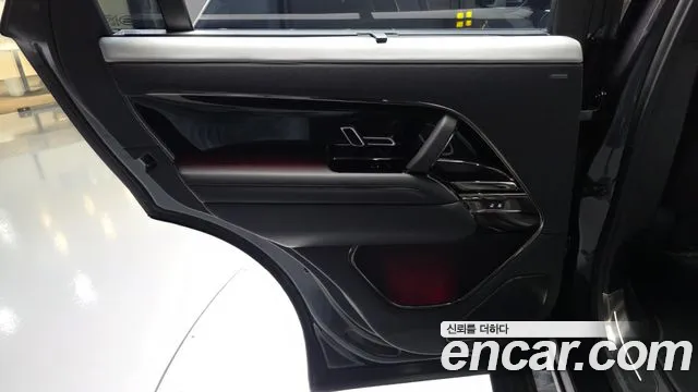 Land Rover Range Rover Sport — Фото автомобиля 14