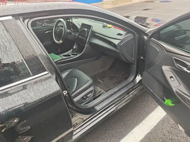 Toyota Avalon — Фото автомобиля 19