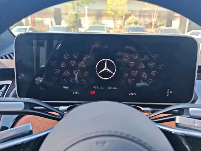 Mercedes-Benz Maybach S-Class — Фото автомобиля 9
