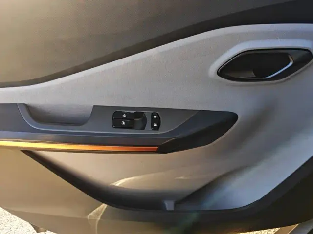 Wuling NanoEV — Фото автомобиля 7