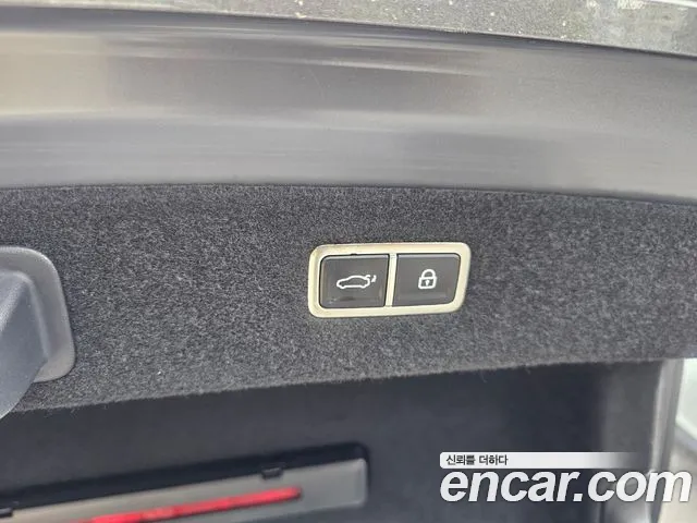 Genesis G90 Бензин 3.5 турбо AWD — Фото автомобиля 23