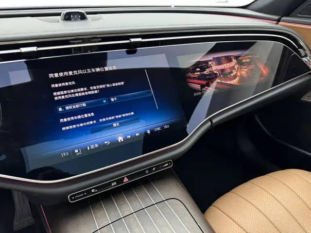 Mercedes-Benz E-Class — Фото автомобиля 13
