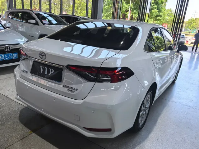 Toyota Corolla — Фото автомобиля 4