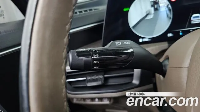 Kia K8 K8 Hybrid — Фото автомобиля 30