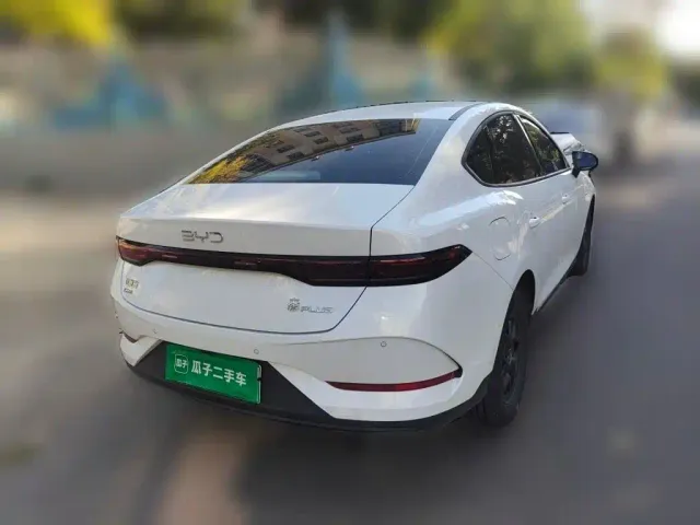 BYD Qin PLUS — Фото автомобиля 4