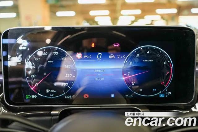 Mercedes-Benz S-Class — Фото автомобиля 15