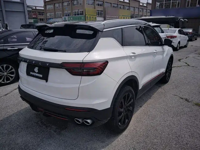 Geely Binyue — Фото автомобиля 6