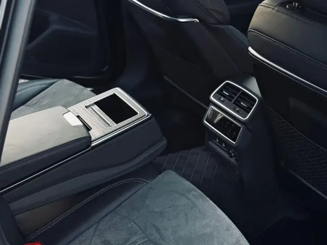 Audi A6L — Фото автомобиля 15
