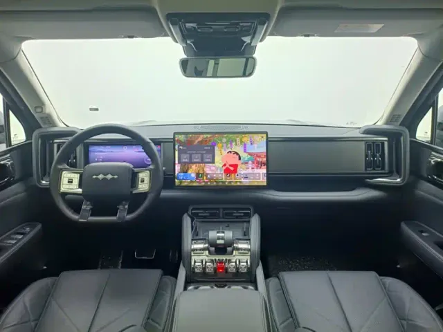 BYD FangChengBao Leopard 5 — Фото автомобиля 5