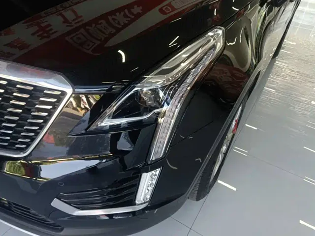 Cadillac XT5 — Фото автомобиля 23