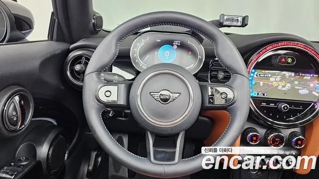 MINI Cooper Convertible — Фото автомобиля 13