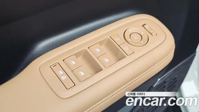 Hyundai Santafe Santa Fe (MX5) Бензин 2.5T 4WD — Фото автомобиля 28
