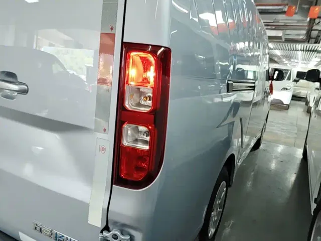 Wuling Yangguang — Фото автомобиля 7