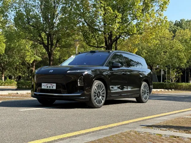 Фотография автомобиля — Nio ES8
