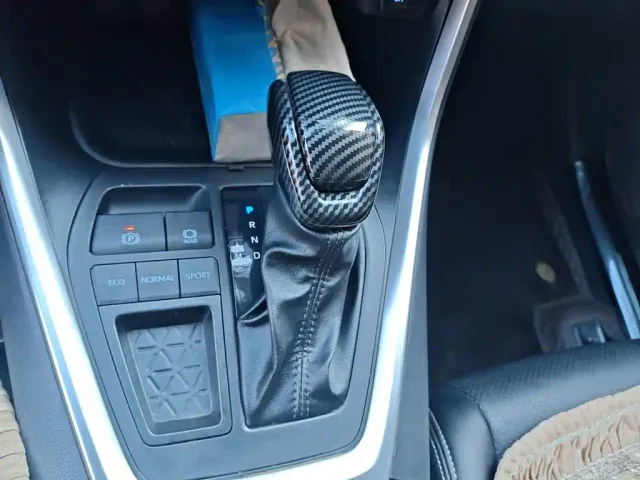 Toyota Wildlander — Фото автомобиля 10