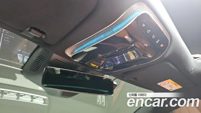 Mercedes-Benz S-Class — Фото автомобиля 25
