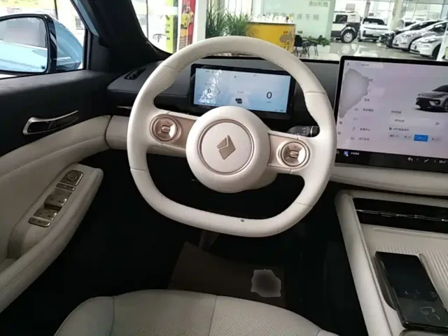 Baojun Yunhai — Фото автомобиля 10