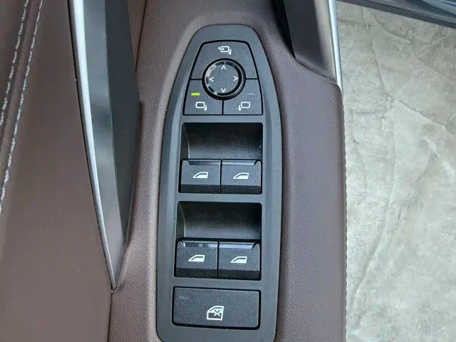 BMW X1 — Фото автомобиля 11