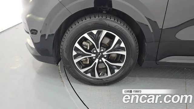 Kia Canival Carnival 4 поколение 9 мест Prestige — Фото автомобиля 5