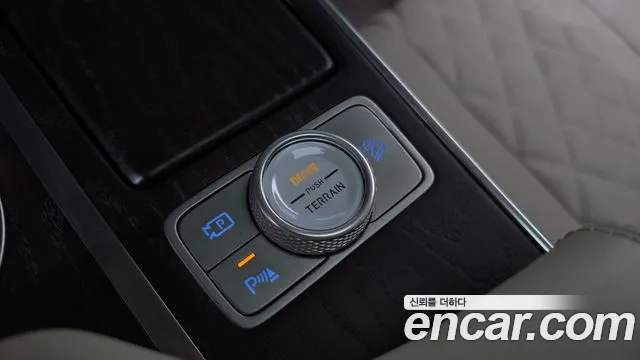 Genesis GV80 — Фото автомобиля 29