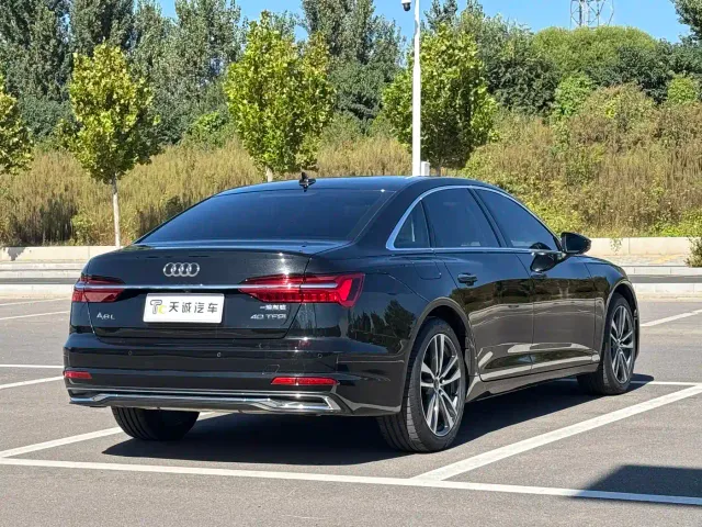 Audi A6L — Фото автомобиля 14