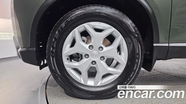KG_Mobility_Ssangyong Rexton Новый Rexton Sport Дизель 2.2 4WD — Фото автомобиля 5