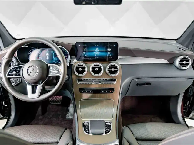 Mercedes-Benz GLC-Class — Фото автомобиля 10