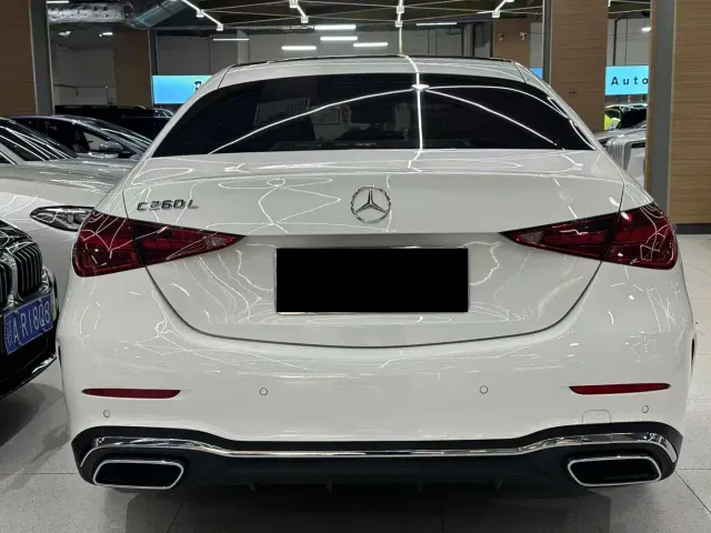 Mercedes-Benz C-Class — Фото автомобиля 4