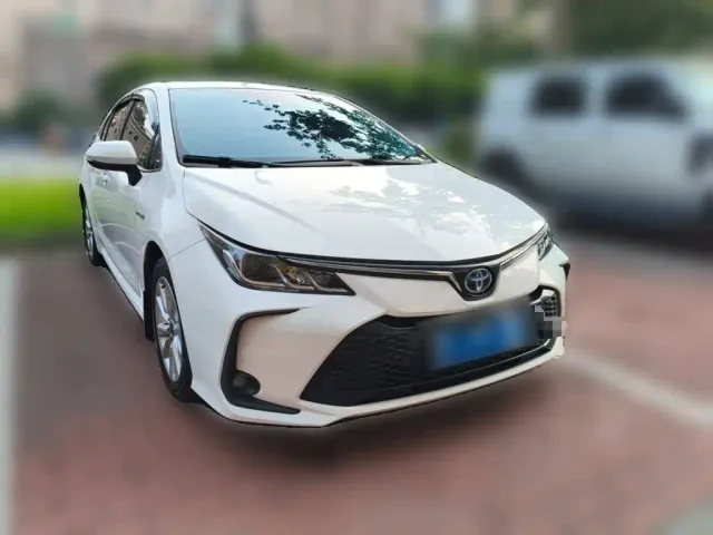 Toyota Corolla — Фото автомобиля 3