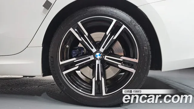BMW 3 Series G20 — Фото автомобиля 21