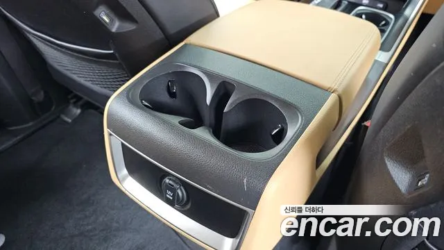 Kia Canival Carnival 4 поколение Бензин 9 мест Prestige — Фото автомобиля 30