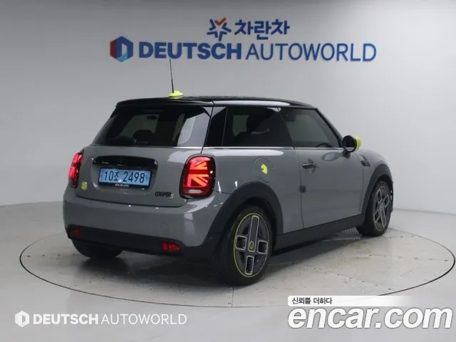 MINI Cooper Cooper Electric — Фото автомобиля 2