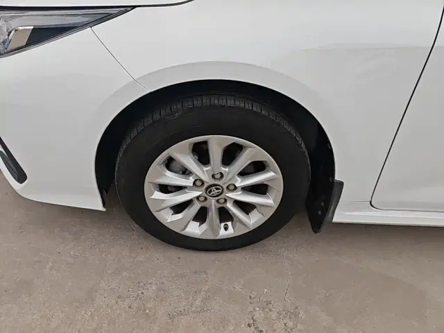 Toyota Corolla — Фото автомобиля 22