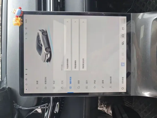 Geely Galaxy L6 — Фото автомобиля 18